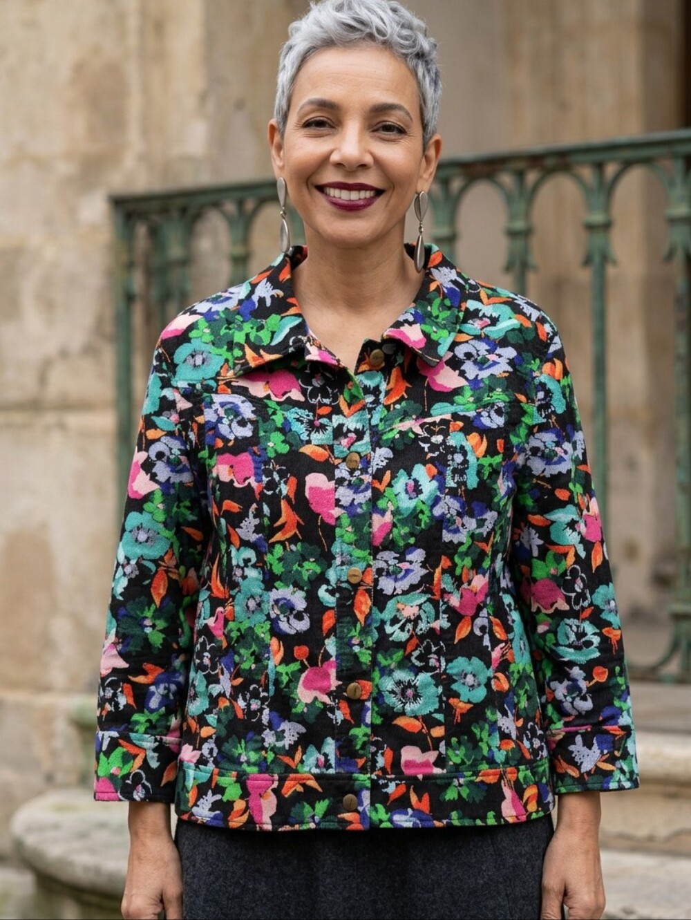 Diva By Dana Buchman Jacket in Black with Multicolor Blooms